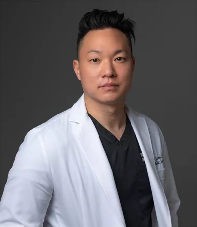 Dr James Lee - Chirurgien plasticien